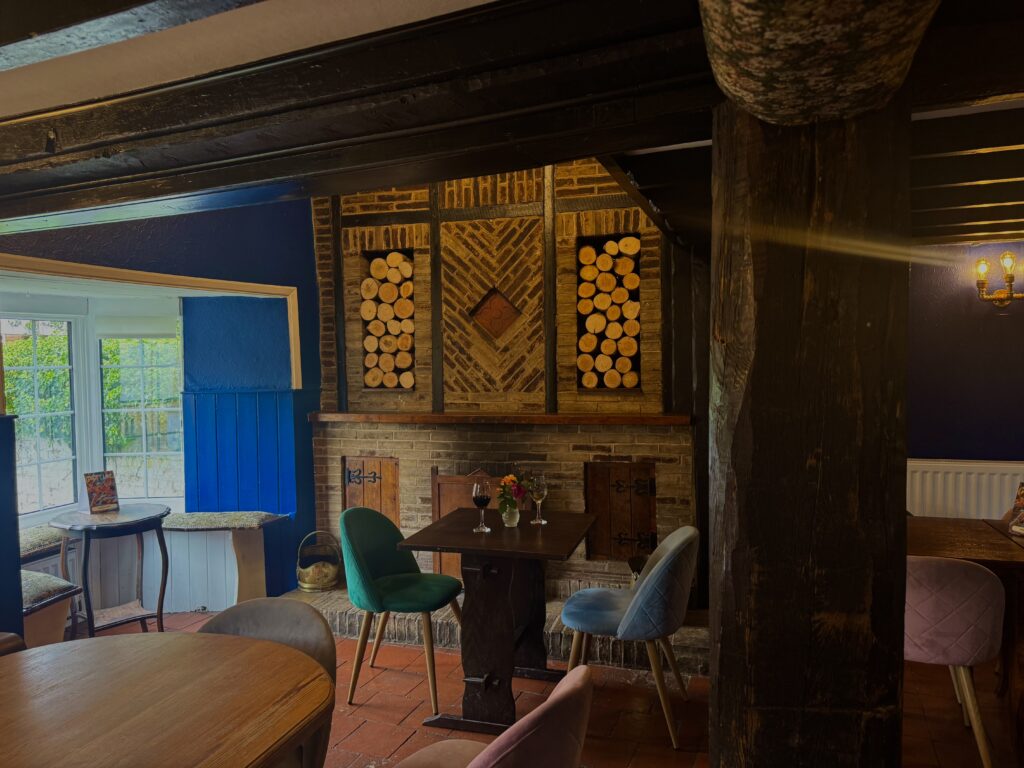 Table for 2 in the lounge restaurant of the pub